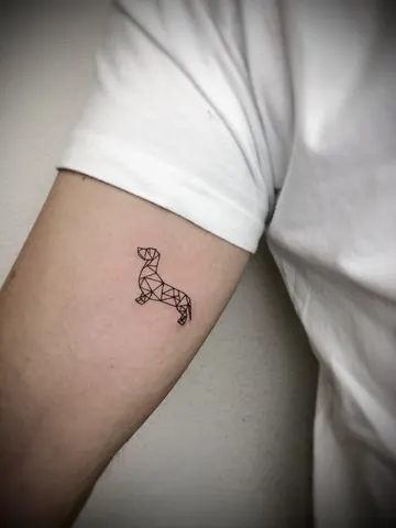 Fotografia real de un tatuaje fine line