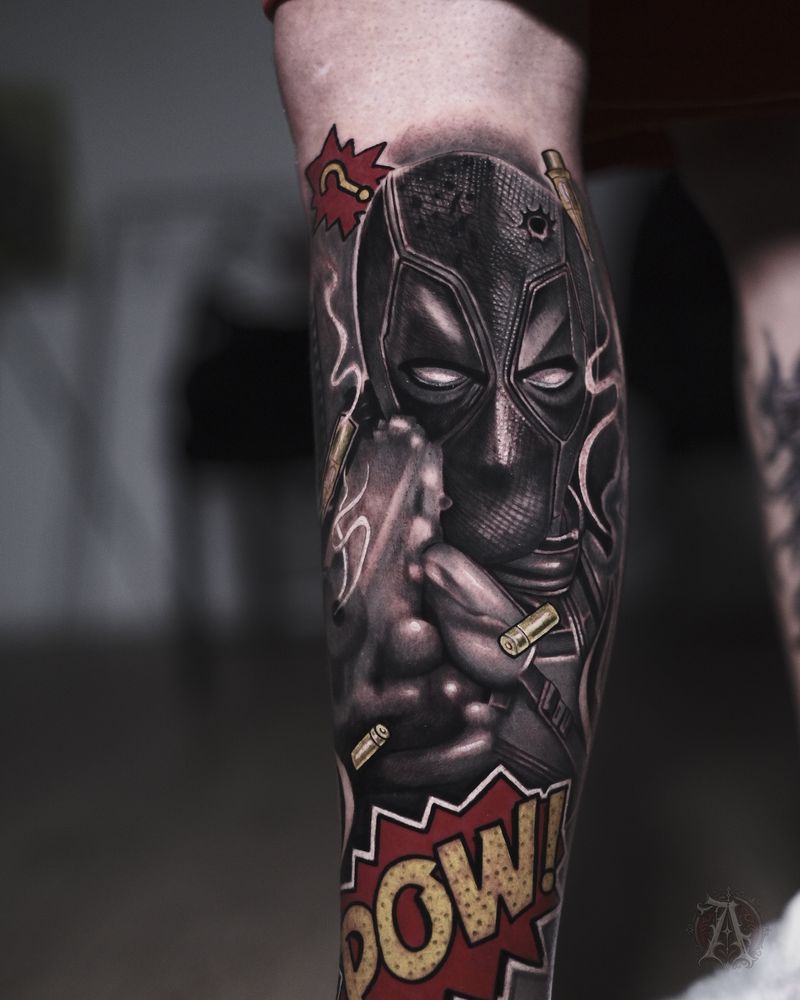 Tatuaje de deadpool en antebrazo, realismo con color